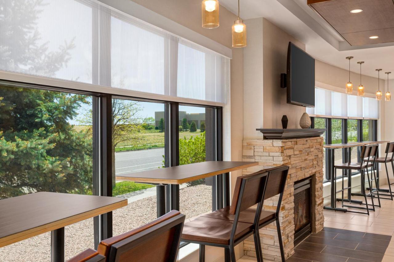 Holiday Inn Express & Suites Denver Airport By Ihg Bagian luar foto
