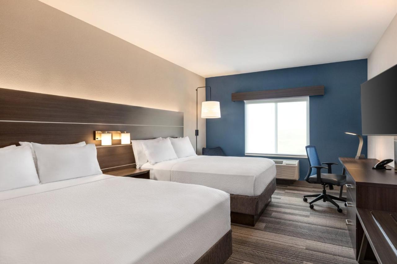 Holiday Inn Express & Suites Denver Airport By Ihg Bagian luar foto