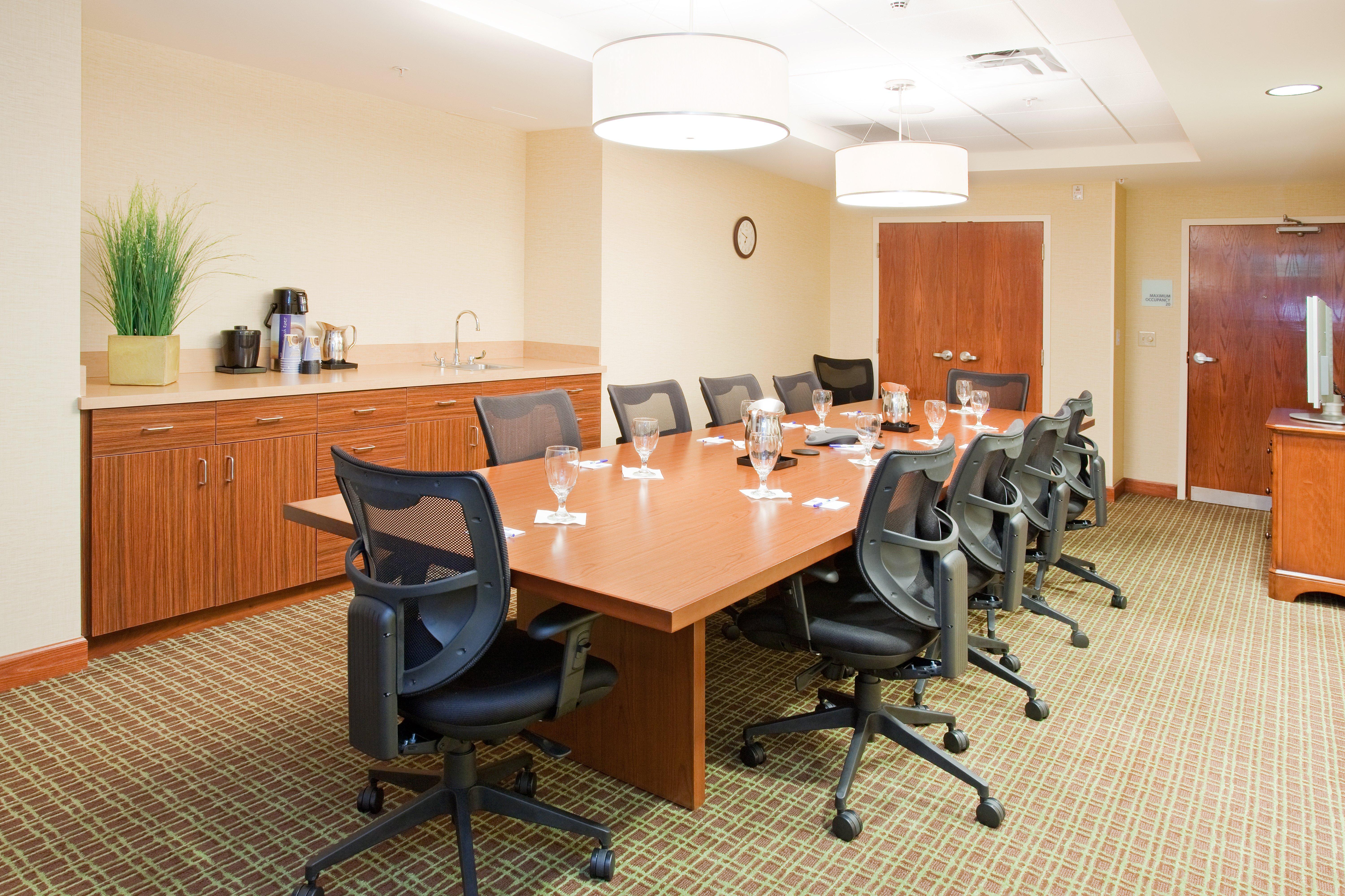 Holiday Inn Express & Suites Denver Airport By Ihg Bagian luar foto