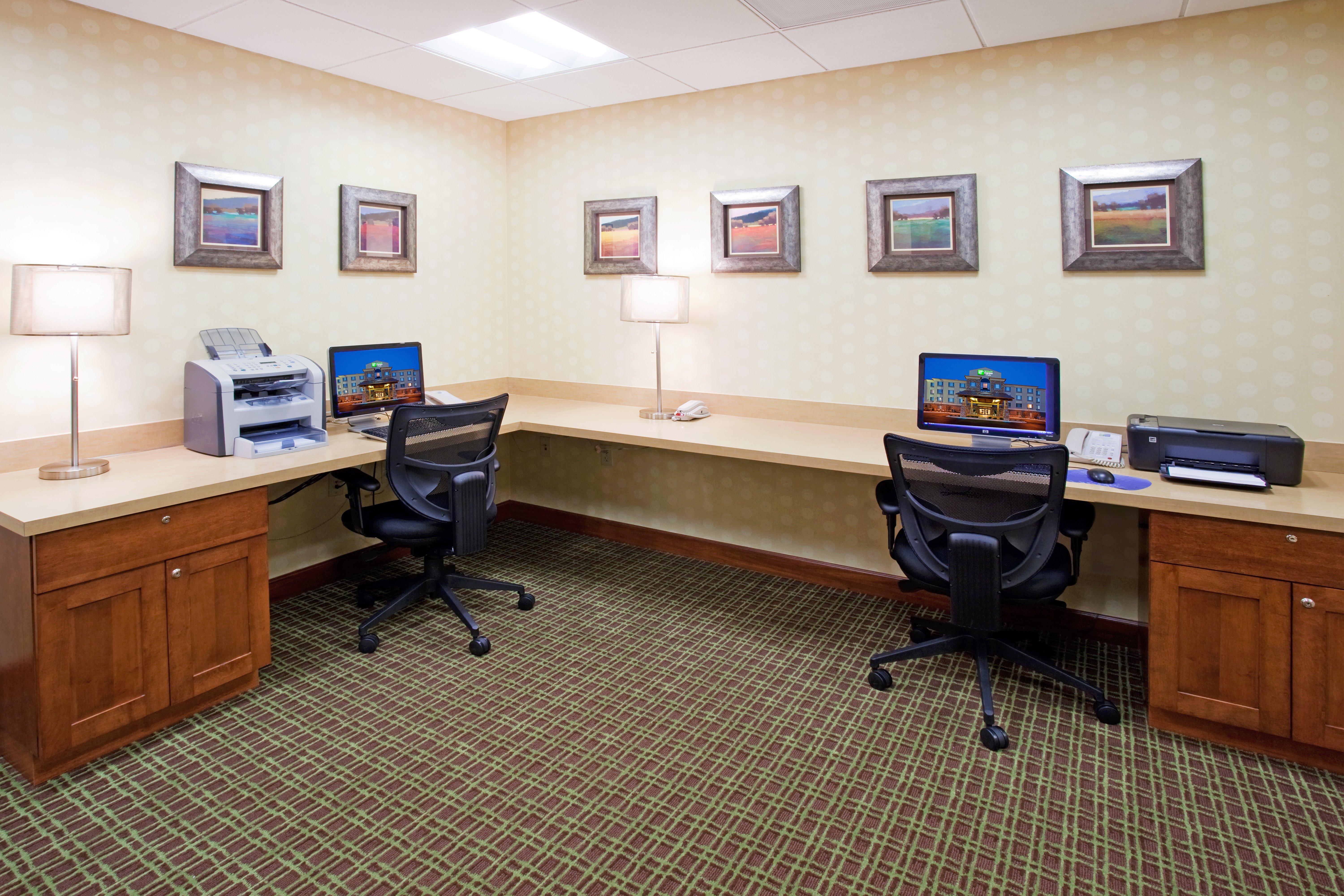 Holiday Inn Express & Suites Denver Airport By Ihg Bagian luar foto