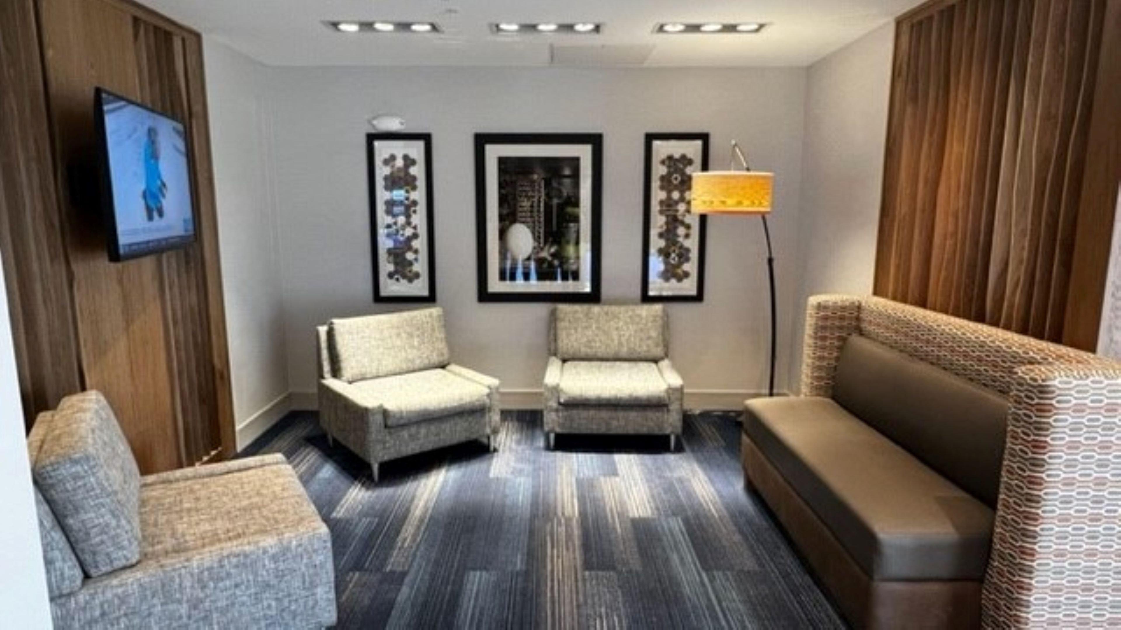 Holiday Inn Express & Suites Denver Airport By Ihg Bagian luar foto