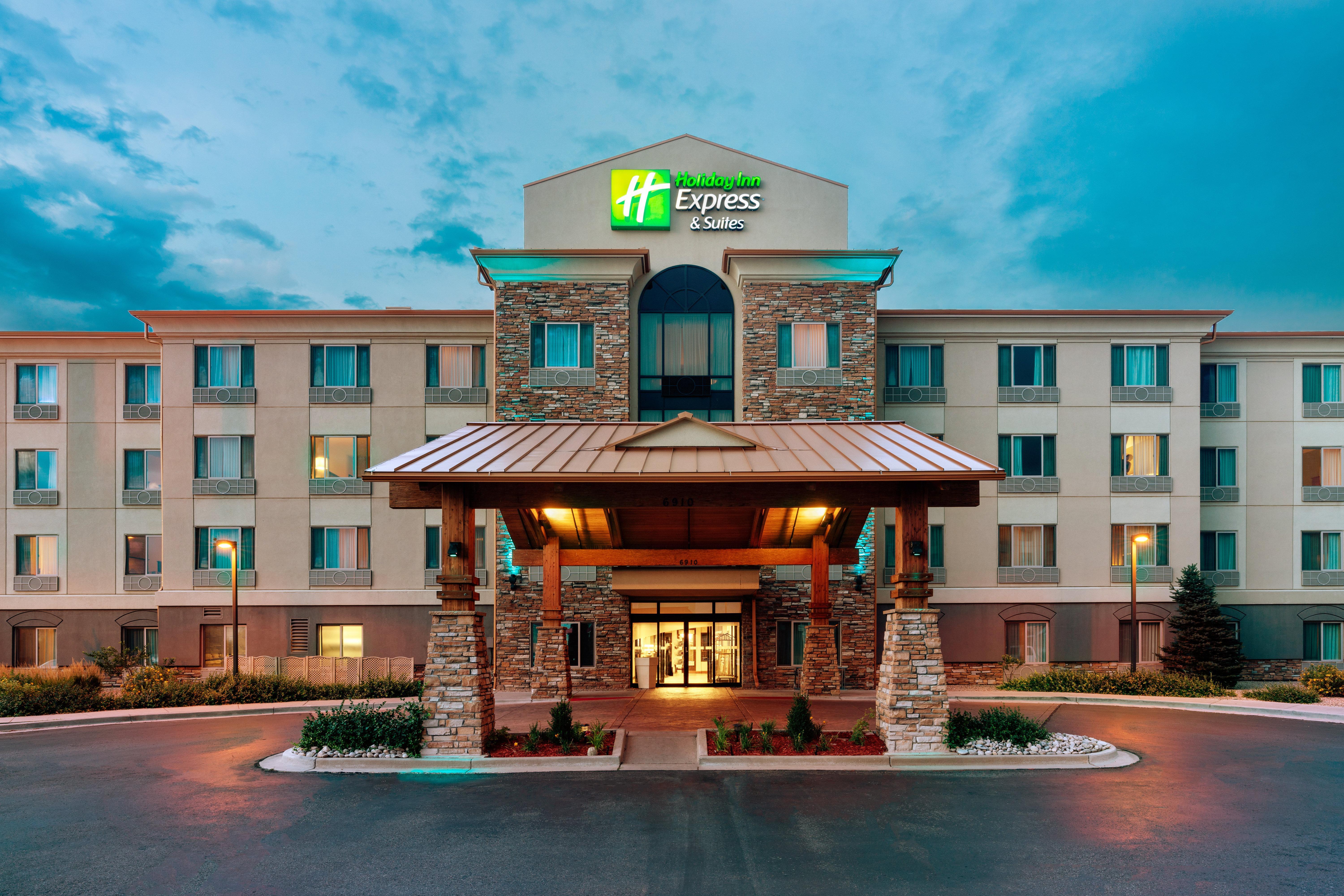 Holiday Inn Express & Suites Denver Airport By Ihg Bagian luar foto