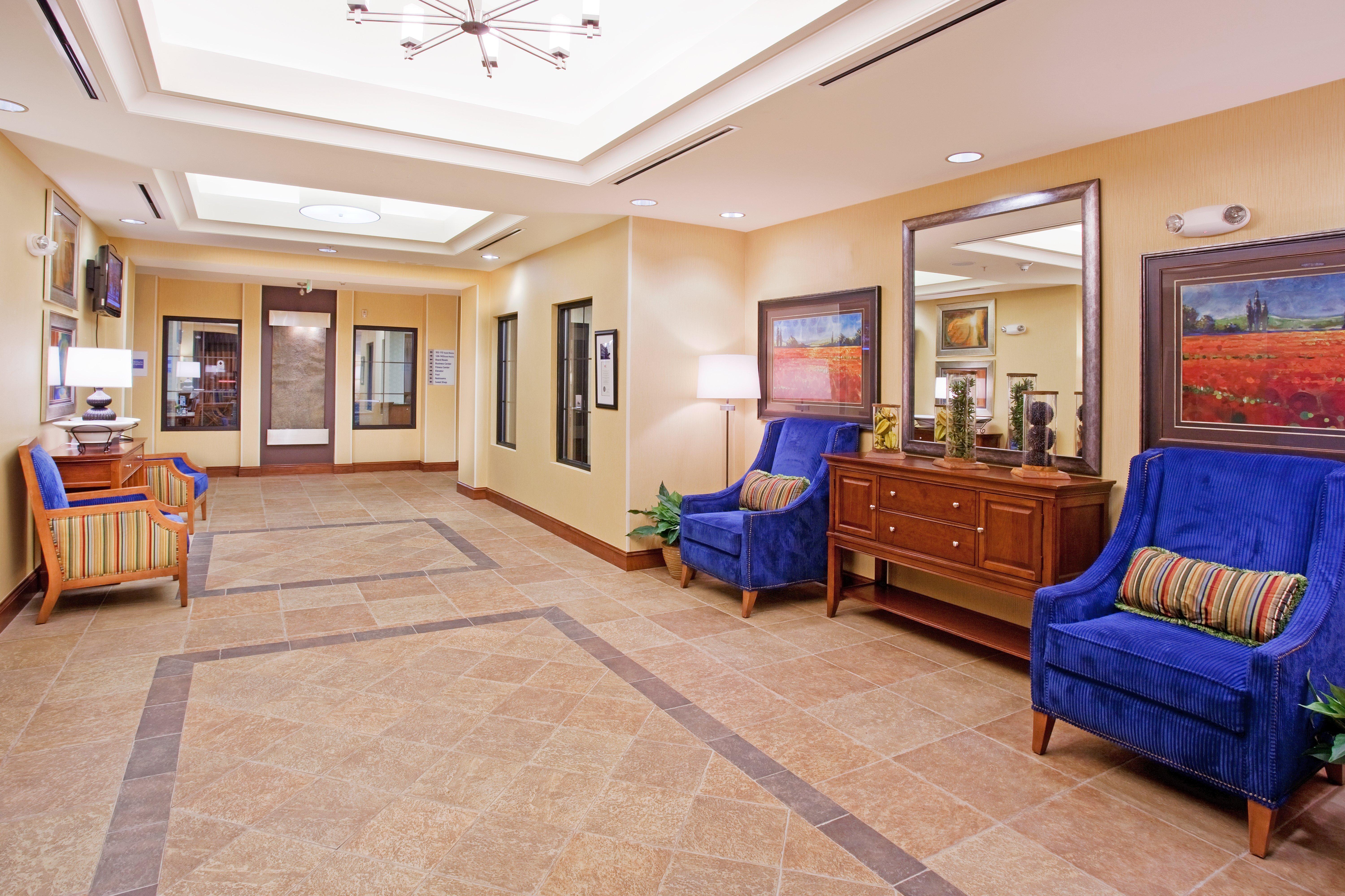 Holiday Inn Express & Suites Denver Airport By Ihg Bagian luar foto