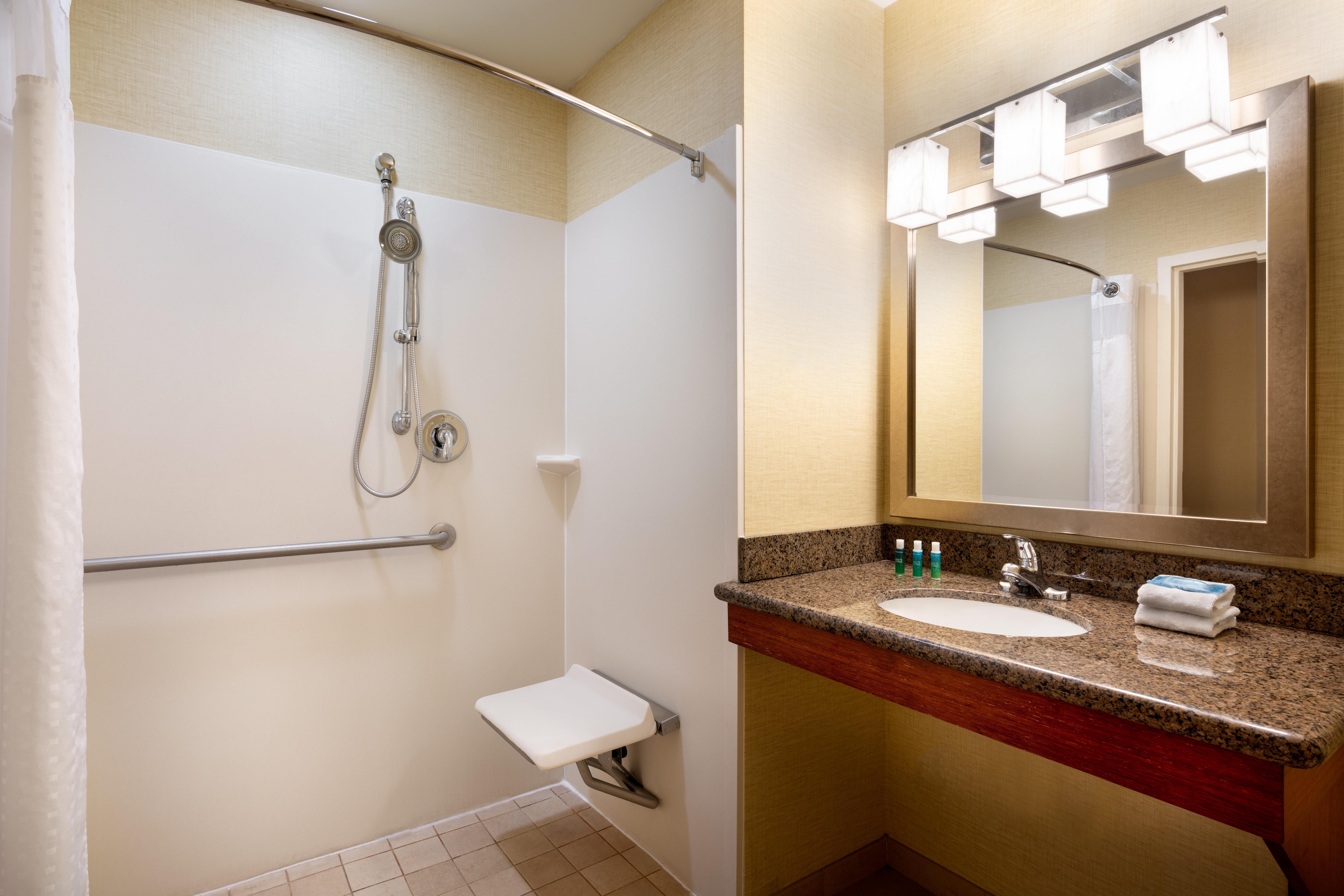 Holiday Inn Express & Suites Denver Airport By Ihg Bagian luar foto